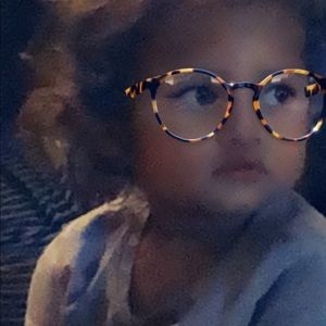 Meet your Posher, Lorena